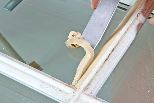 Fönsterkitt: Så här kittar du fönster Fönsterkitt: Så här kittar du fönster